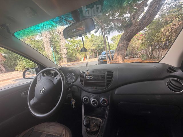 יונדאי i10