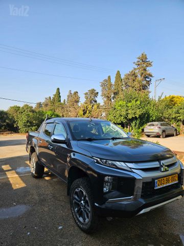 מיצובישי טרייטון / L200