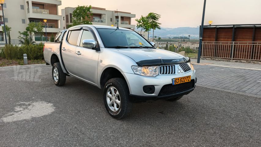 מודעת רכב מיצובישי טרייטון / L200