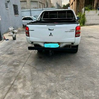 מיצובישי טרייטון / L200