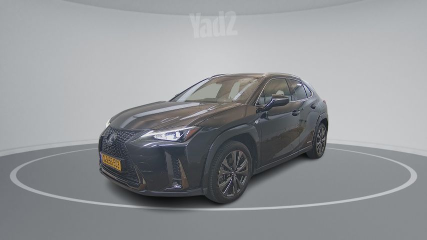 מודעת רכב לקסוס UX