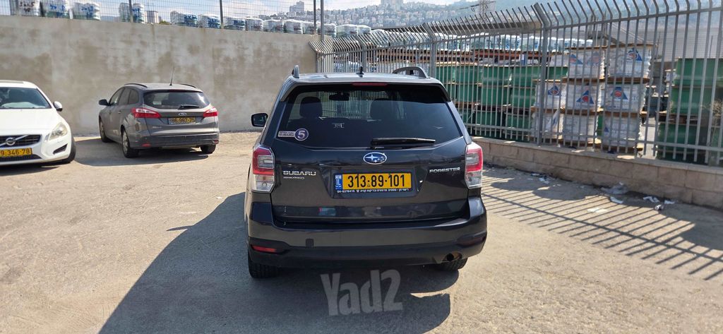 סובארו פורסטר