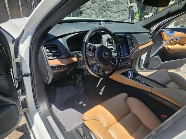 וולוו XC90