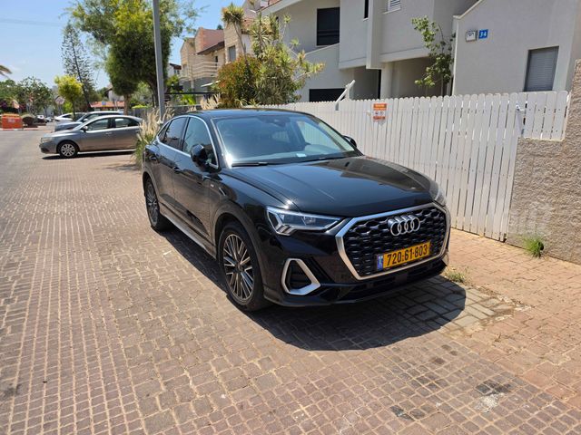 מודעת רכב אאודי Q3