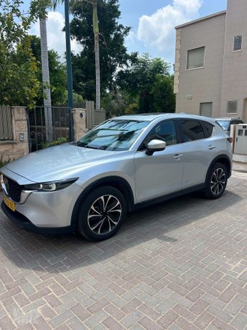 מודעת רכב מאזדה CX-5