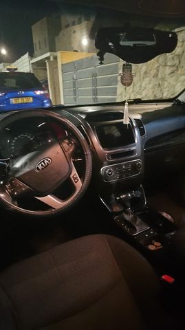 קיה סורנטו