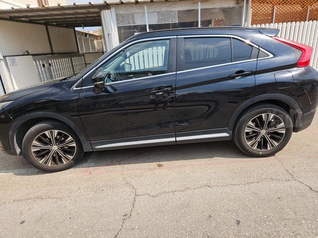 מיצובישי אקליפס קרוס