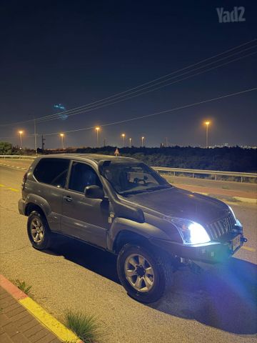 מודעת רכב טויוטה לנד קרוזר
