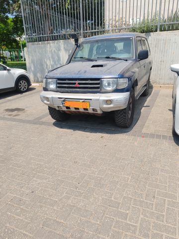 מודעת רכב מיצובישי פג'רו
