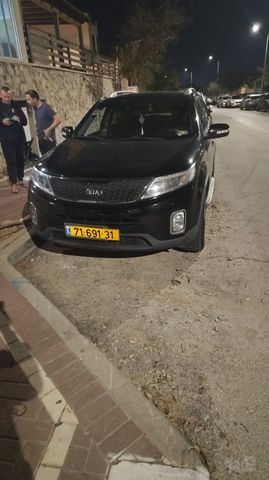 קיה סורנטו