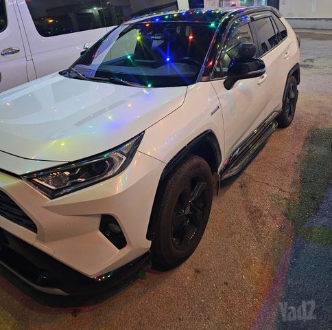 טויוטה RAV4