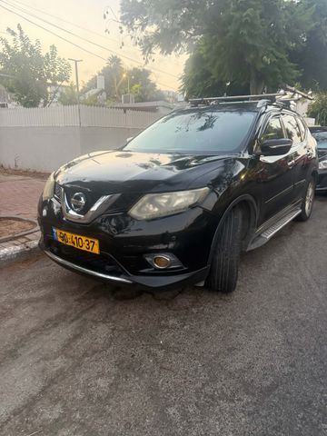 ניסאן אקס טרייל