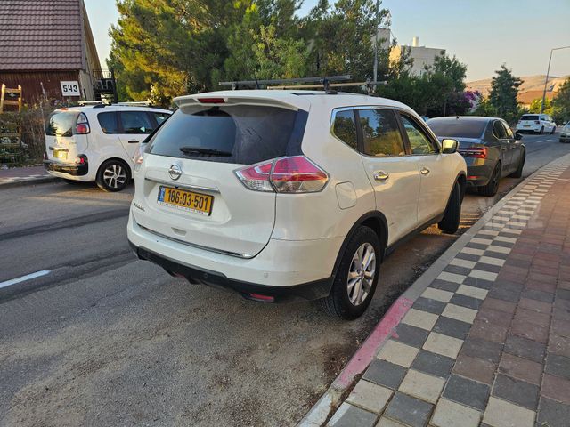ניסאן אקס טרייל