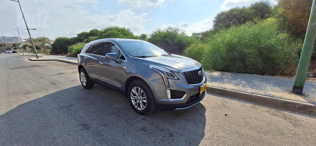 קאדילק XT5