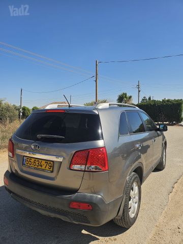 קיה סורנטו