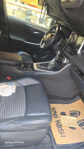 טויוטה RAV4