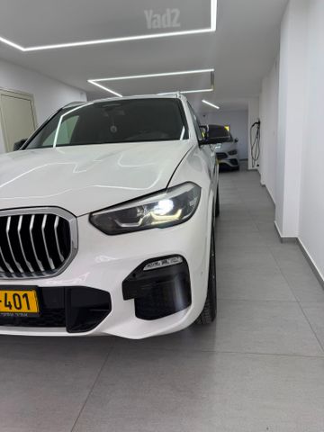 ב מ וו X5