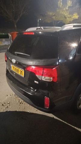מודעת רכב קיה סורנטו
