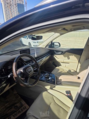 אאודי Q7