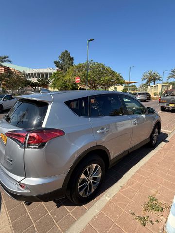 מודעת רכב טויוטה RAV4