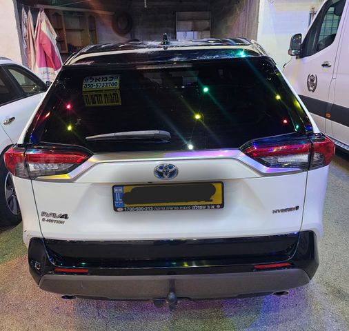 טויוטה RAV4