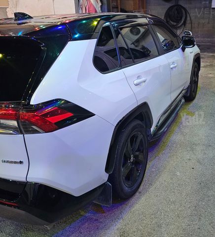 מודעת רכב טויוטה RAV4
