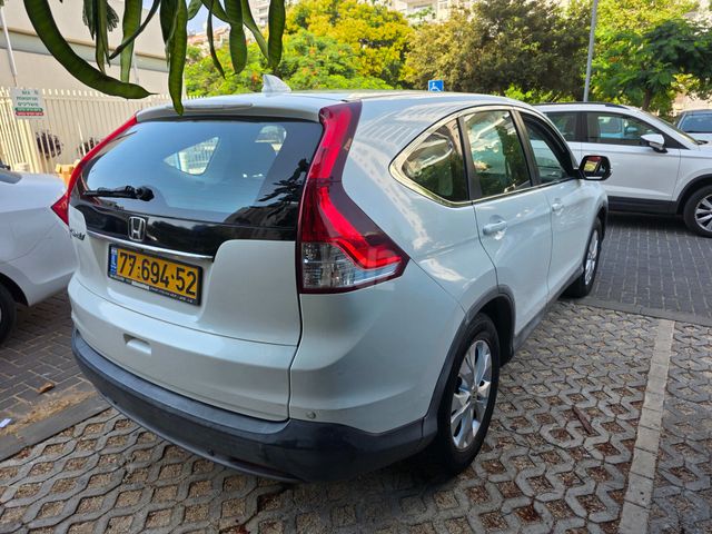 מודעת רכב הונדה CR-V