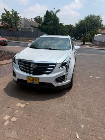 מודעת רכב קאדילק XT5
