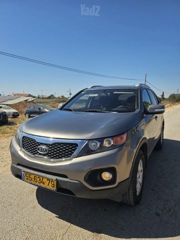 מודעת רכב קיה סורנטו