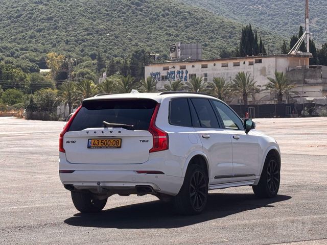 וולוו XC90