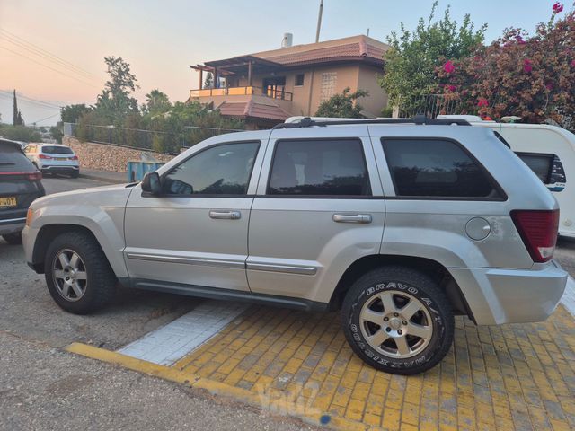 ג'יפ גרנד צ'ירוקי