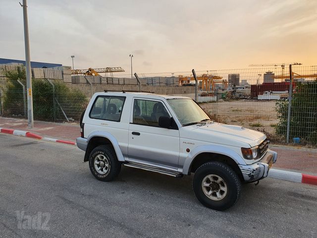 מיצובישי פג'רו