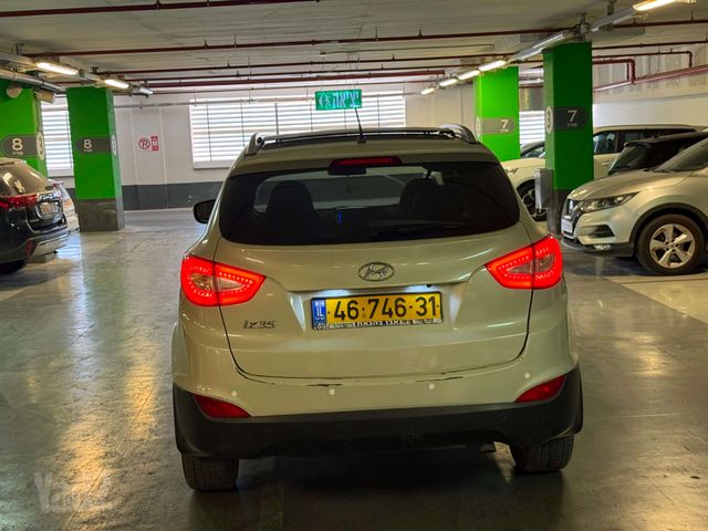 יונדאי ix35