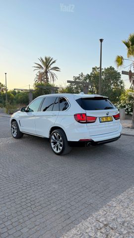 ב מ וו X5