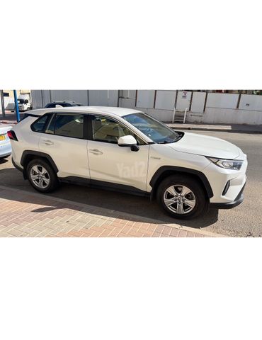 טויוטה RAV4