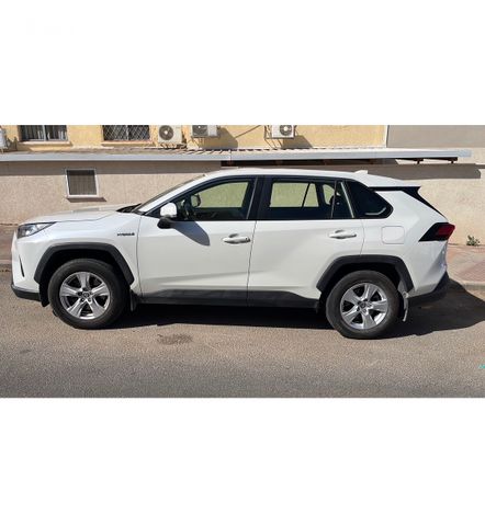 טויוטה RAV4