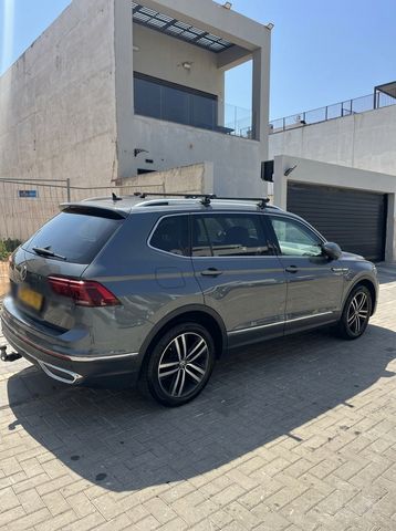 פולקסווגן טיגואן אולספייס
