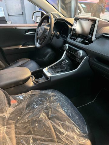 טויוטה RAV4