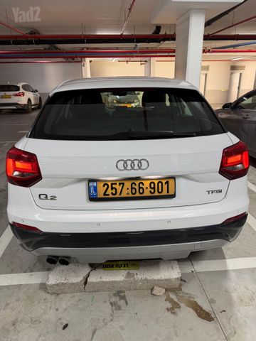 אאודי Q2