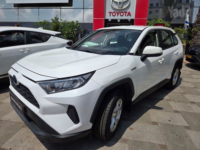 RAV4 E-Volve היברידי אוט׳ 2.5 (178 כ״ס) [2018-2026]