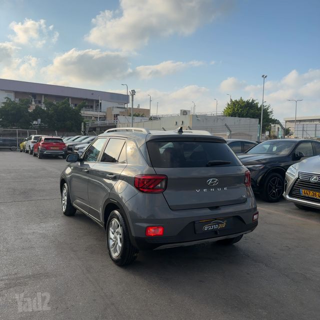 יונדאי וניו