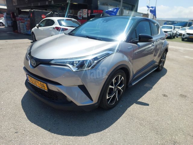 טויוטה C-HR