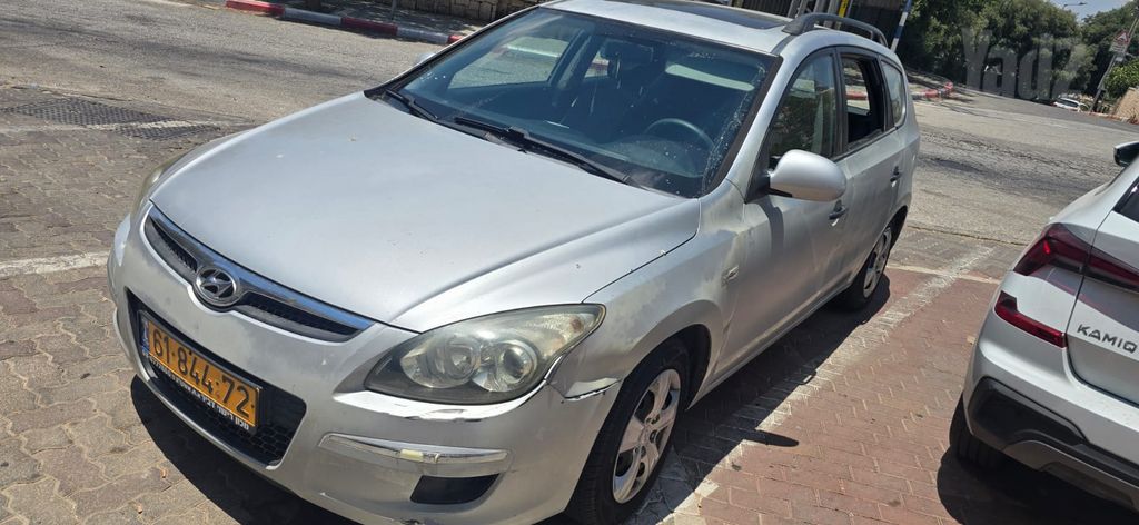 יונדאי i30