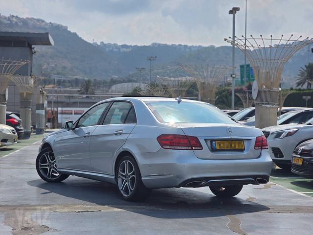מרצדס-בנץ E-class
