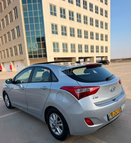 יונדאי i30