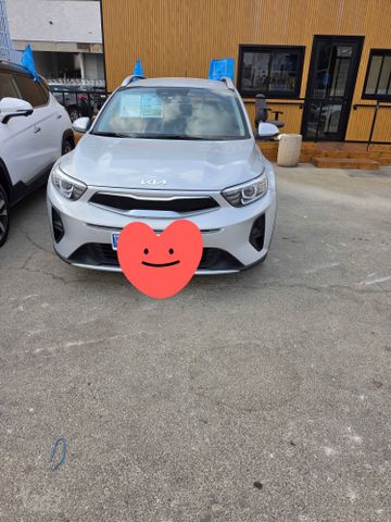 קיה סטוניק