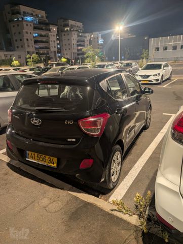 יונדאי i10