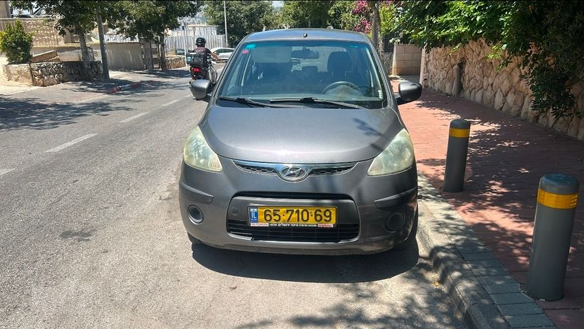 יונדאי i10