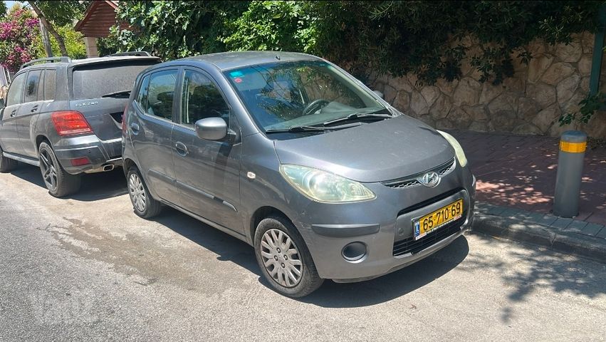 יונדאי i10