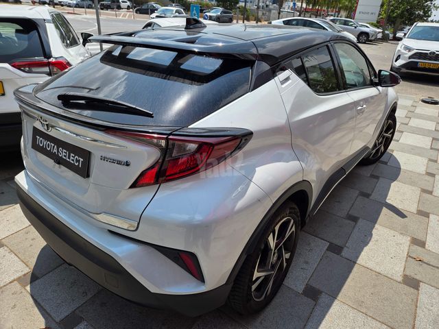 טויוטה C-HR